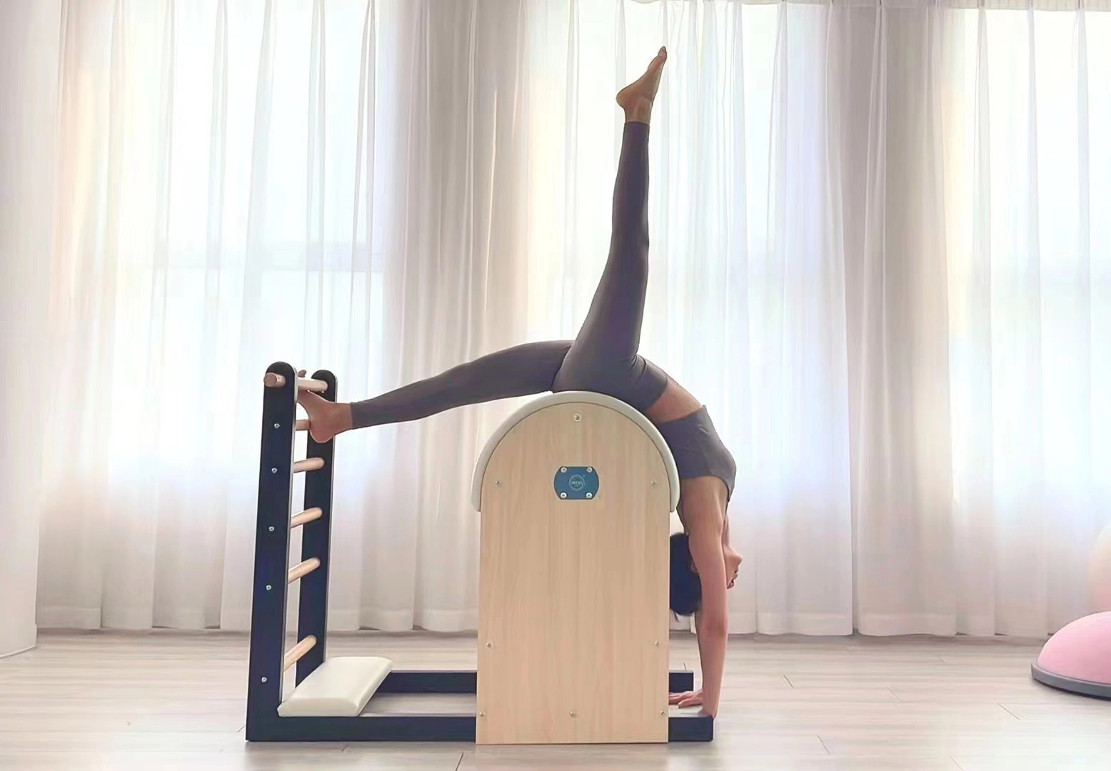 h9b87e76c604d4f03906caedbd6dc6a527